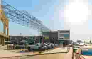 مكتب اداري للبيع  علي محور جمال عبد الناصر الرئيسي