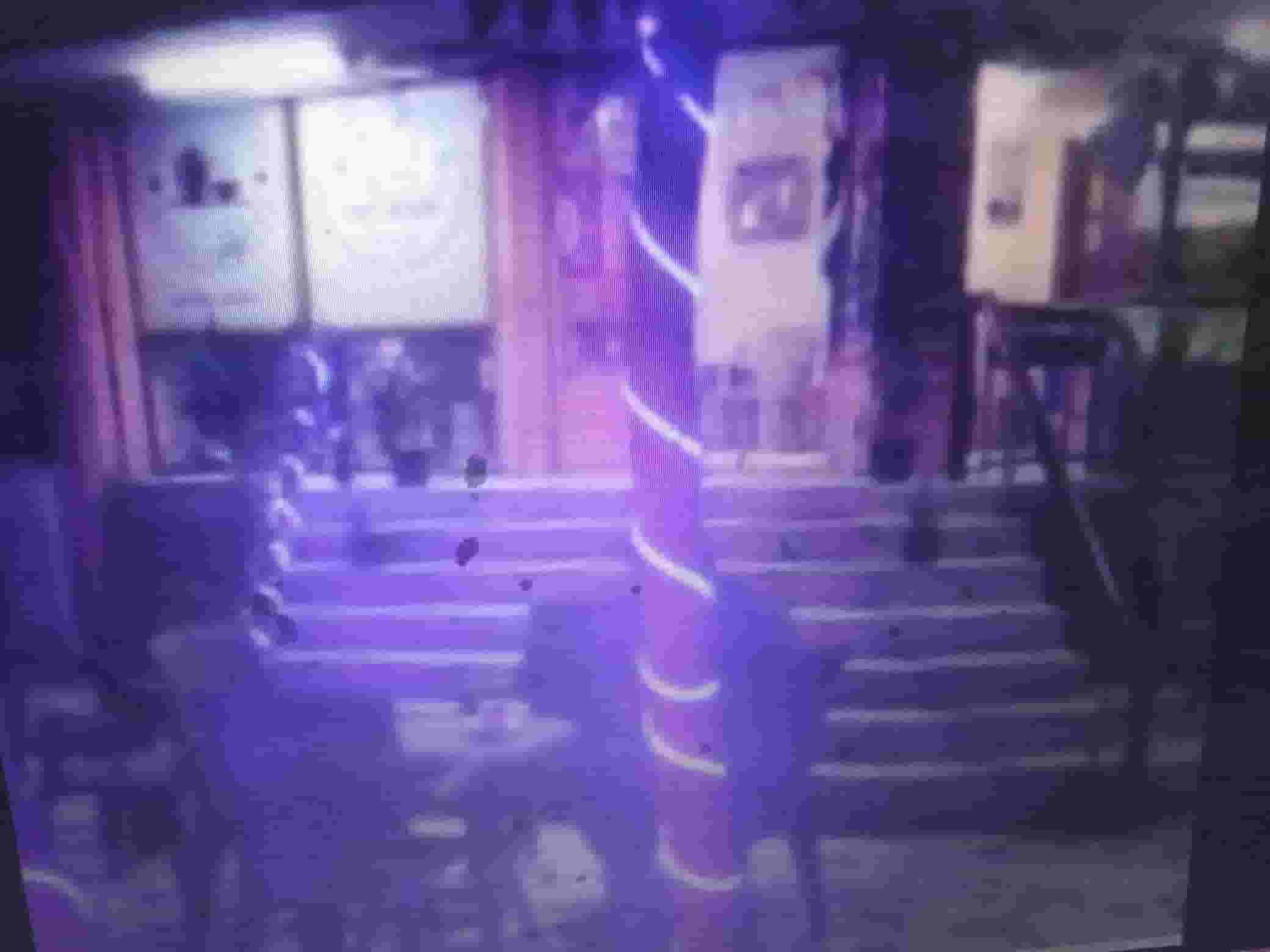 Super lux finished shop with an area of 38 m on the main pyramid for rent and ownership