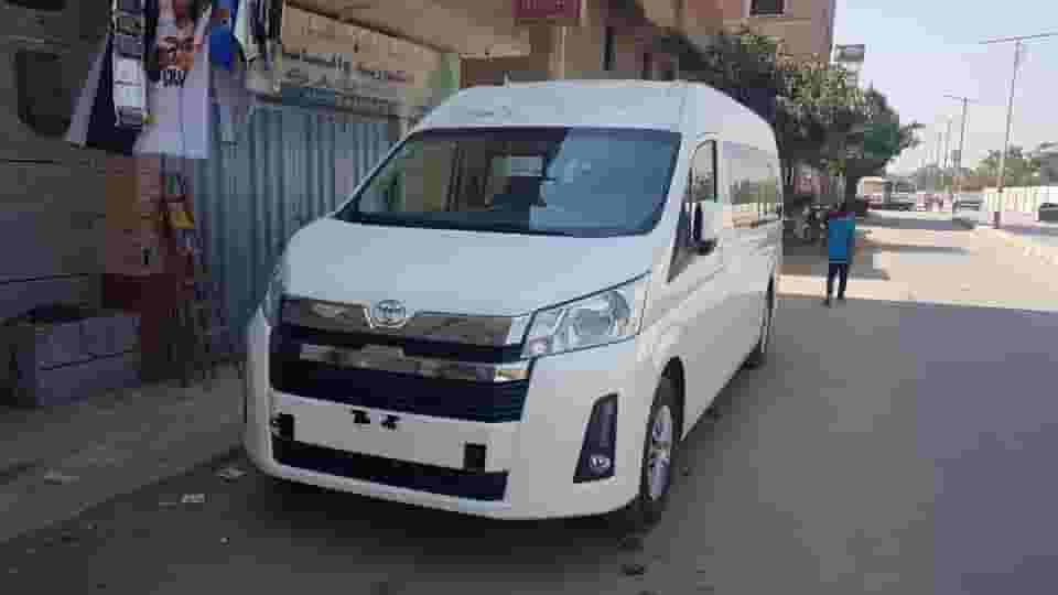 Rent a microbus to the coast 