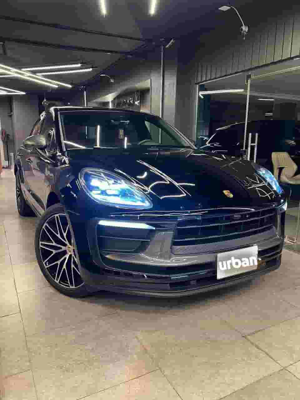 بورش ماكان 2025