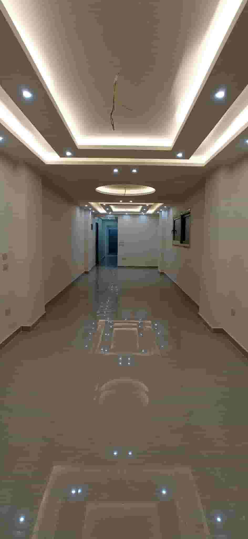 Apartment for sale in Miami's most prestigious locations, steps from Gamal Abdel Nasser and Issawi for investment lovers, elegant housing and privacy