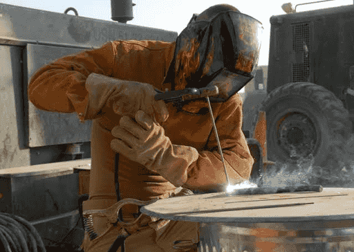 فني لحام كهرباء بالإسكندرية