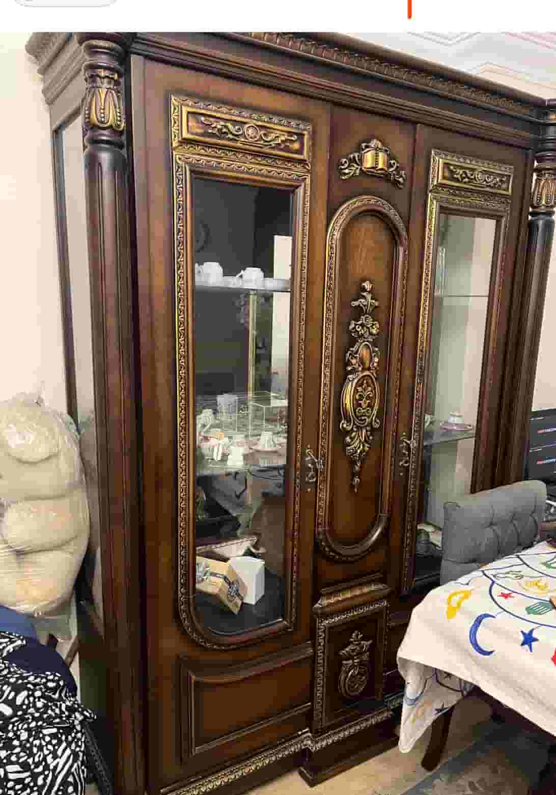 نيش سفرة للبيع