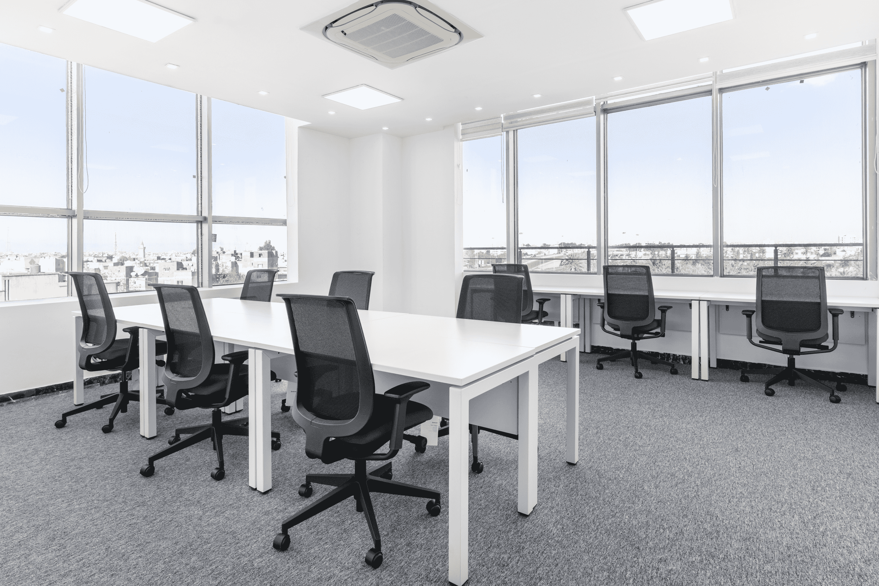 Rent a large office space for 50 persons in Cairo New Capital, Pioneer Plaza