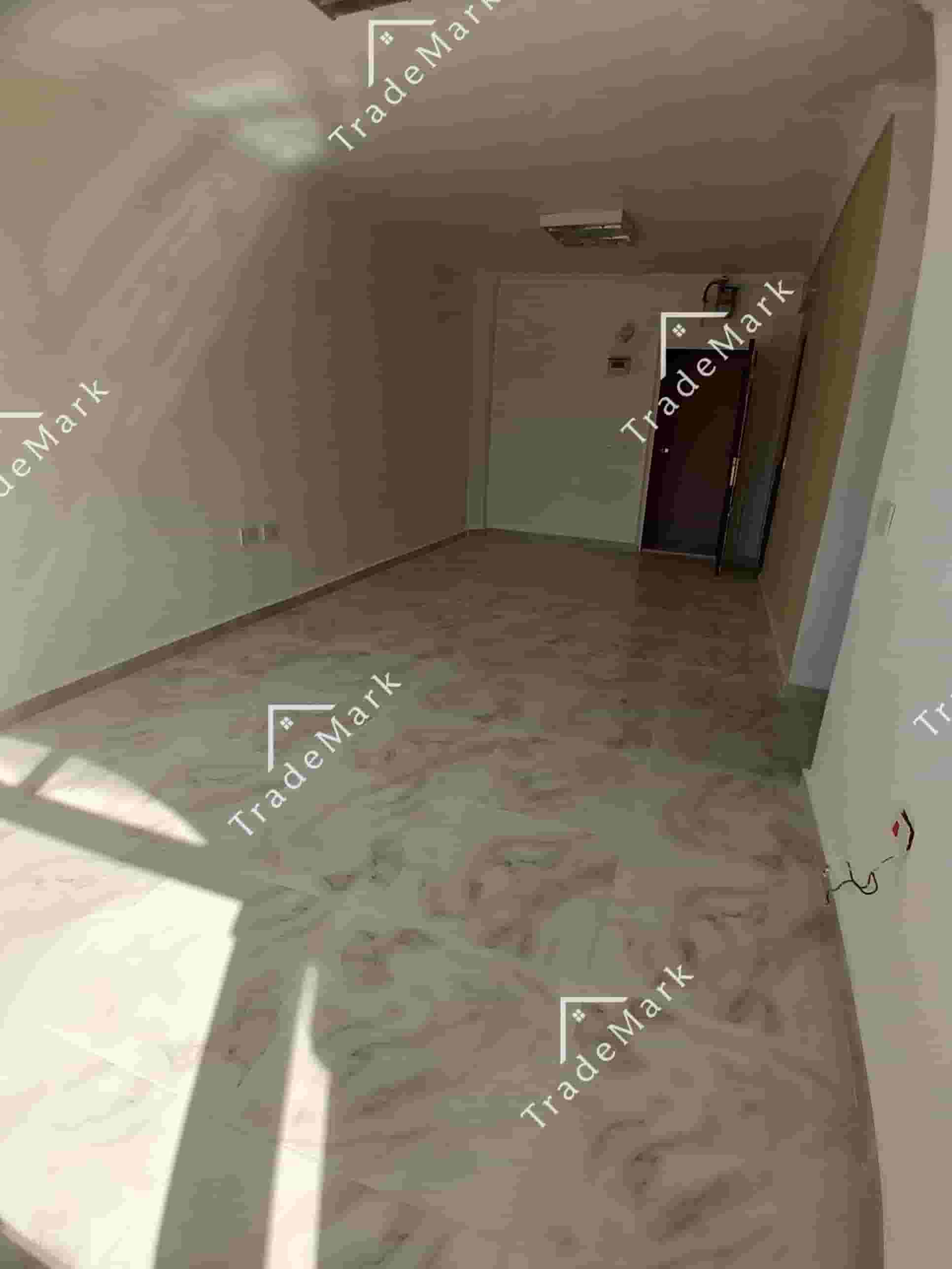 شقة للبيع 3 غرف تاني عمارة من شارع فؤاد مباشرة