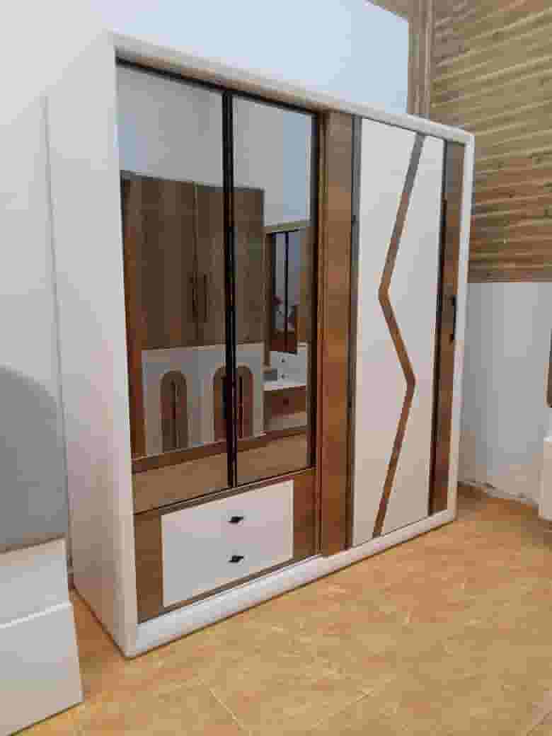 The two-meter youth rooms 
The new job is very