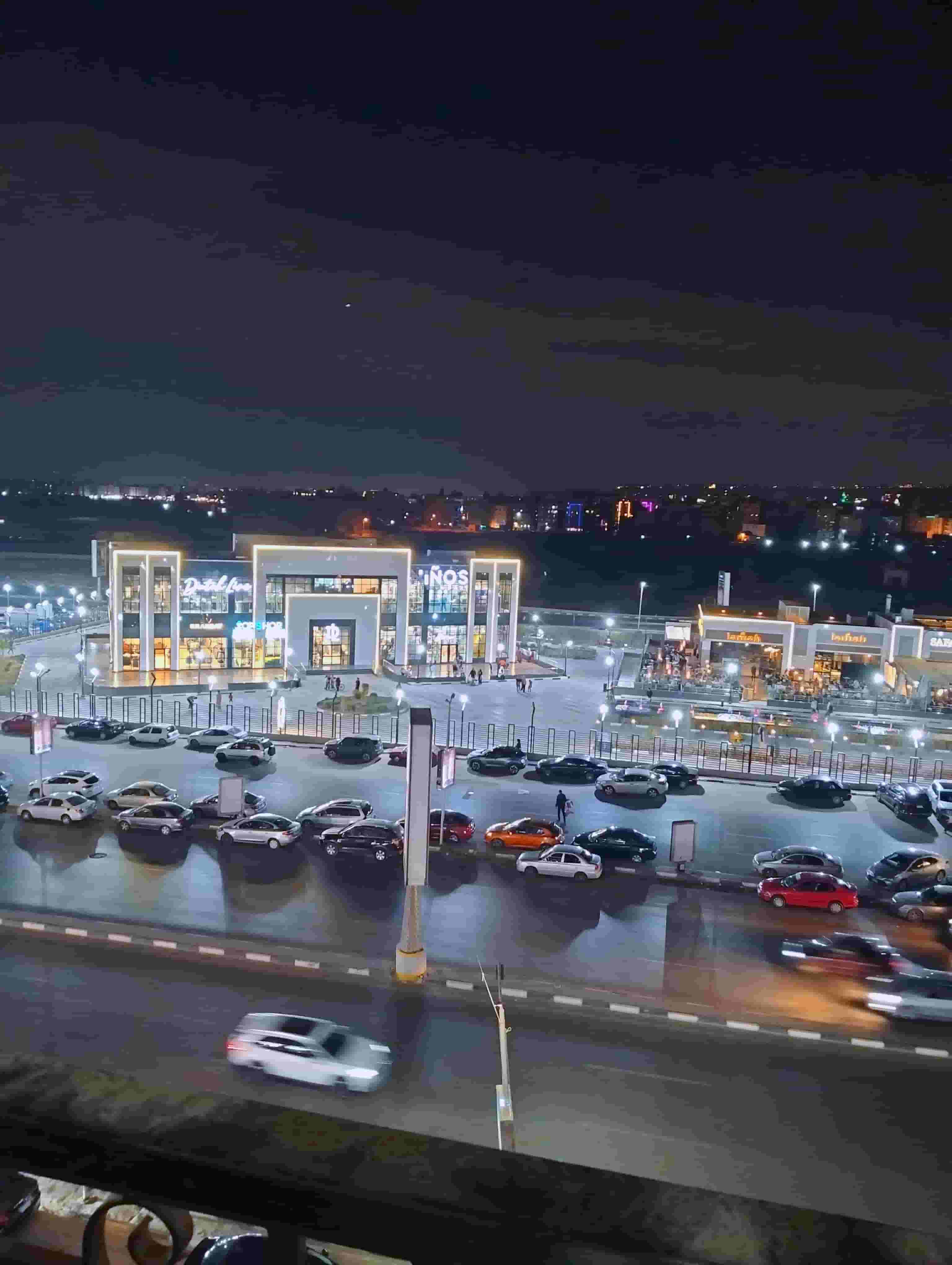 شقه للايجار مفروش ش الخمسين الرئيسي زهراء المعادي