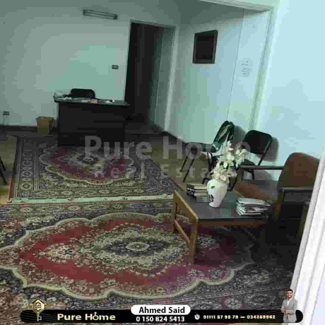 Administrative office for rent - Gleem