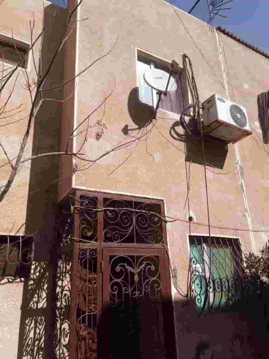 تاون هاوس للبيع مدينة الشيخ زايد الحى ١٦