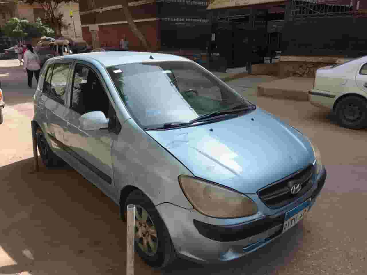 هيونداي جيتز 2010جميع الكماليات اوتوماتك تكيف ثلاجه دواخل فابريقه بالكامل