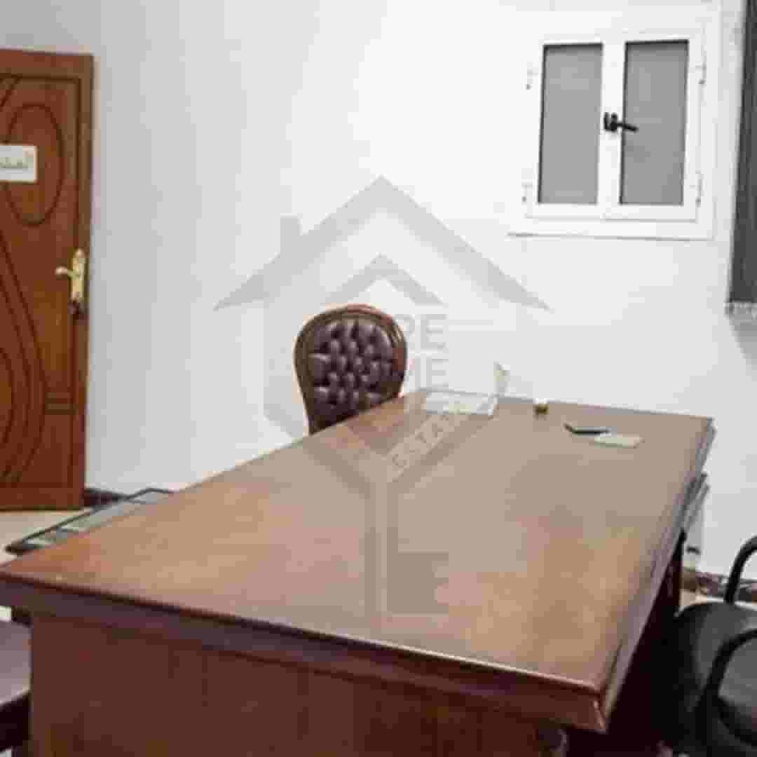 مقر إدارى للبيع - لوران - شارع أبوقير مباشرة 140م