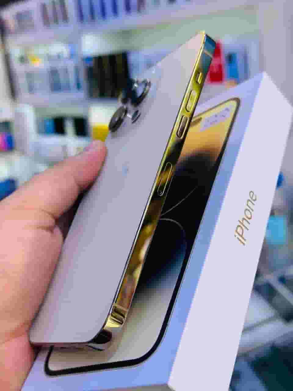 ايفون 14 برو ماكس 