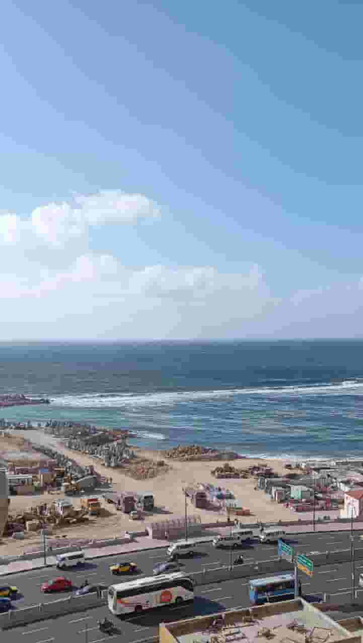 An unrepeatable opportunity for an apartment for rent for Saraya lovers with a wonderful view of the sea. Steps from Mahrousa for lovers of high-end housing