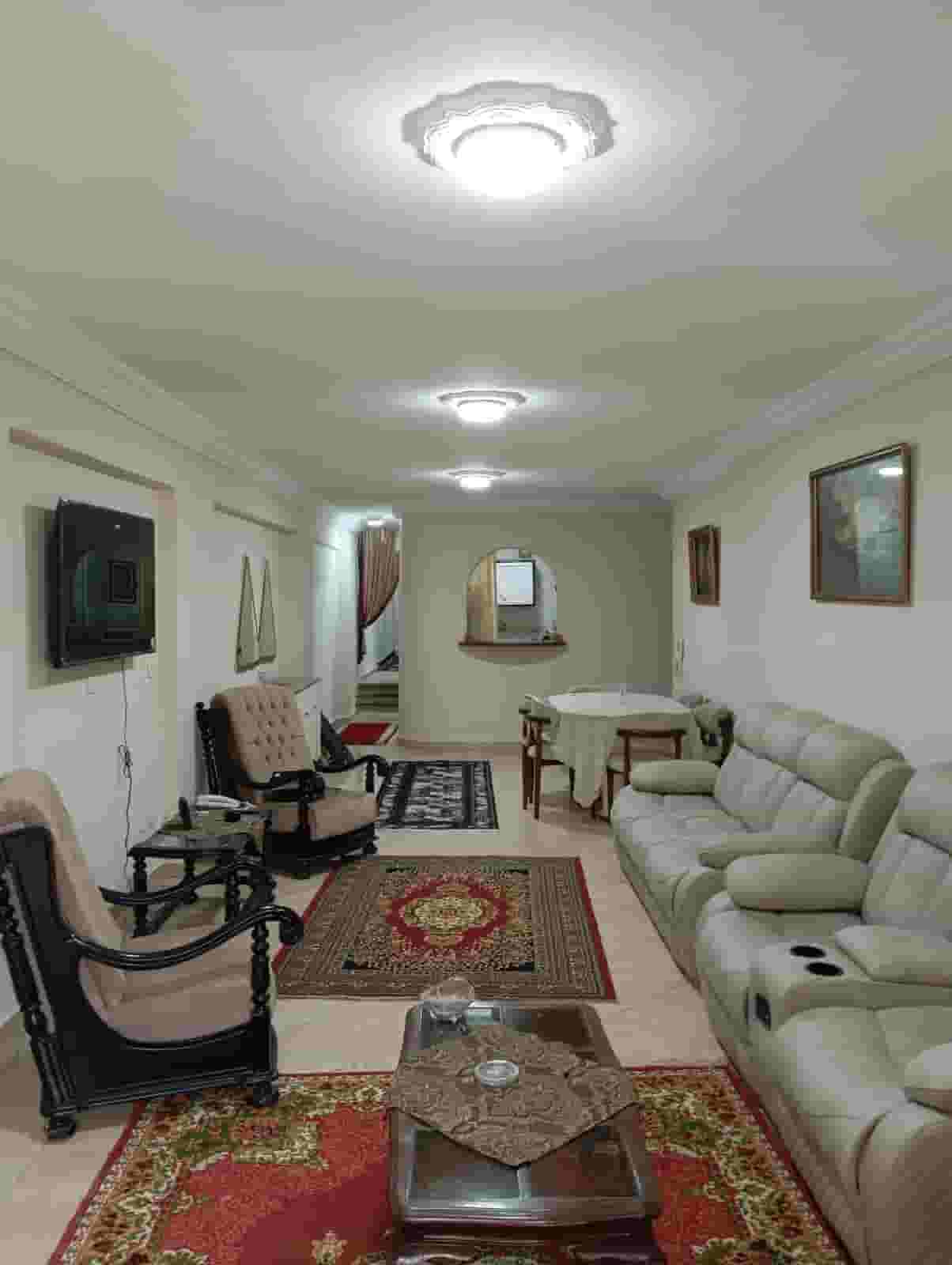 Furnished apartment for annual rent on Khalil Hamada's main street for lovers of elegant, distinctive and private housing. Steps to the sea