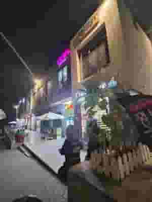 For sale a 33 meter shop on the front and entrance of one of the most powerful malls in New Cairo