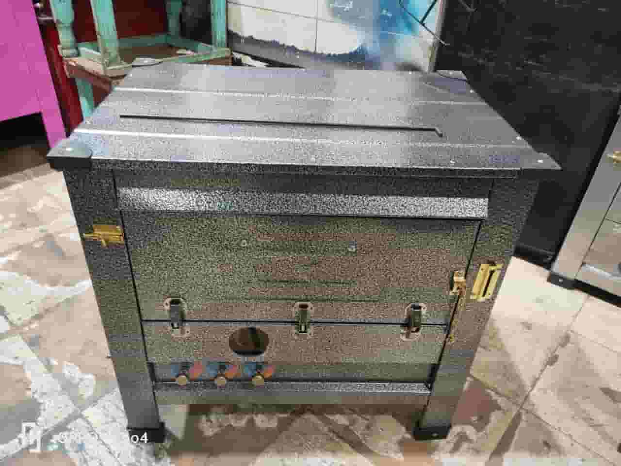 Mecca baking oven. Free shipping to all governorates