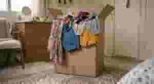 Used clothes carton with 60 pieces in excellent condition