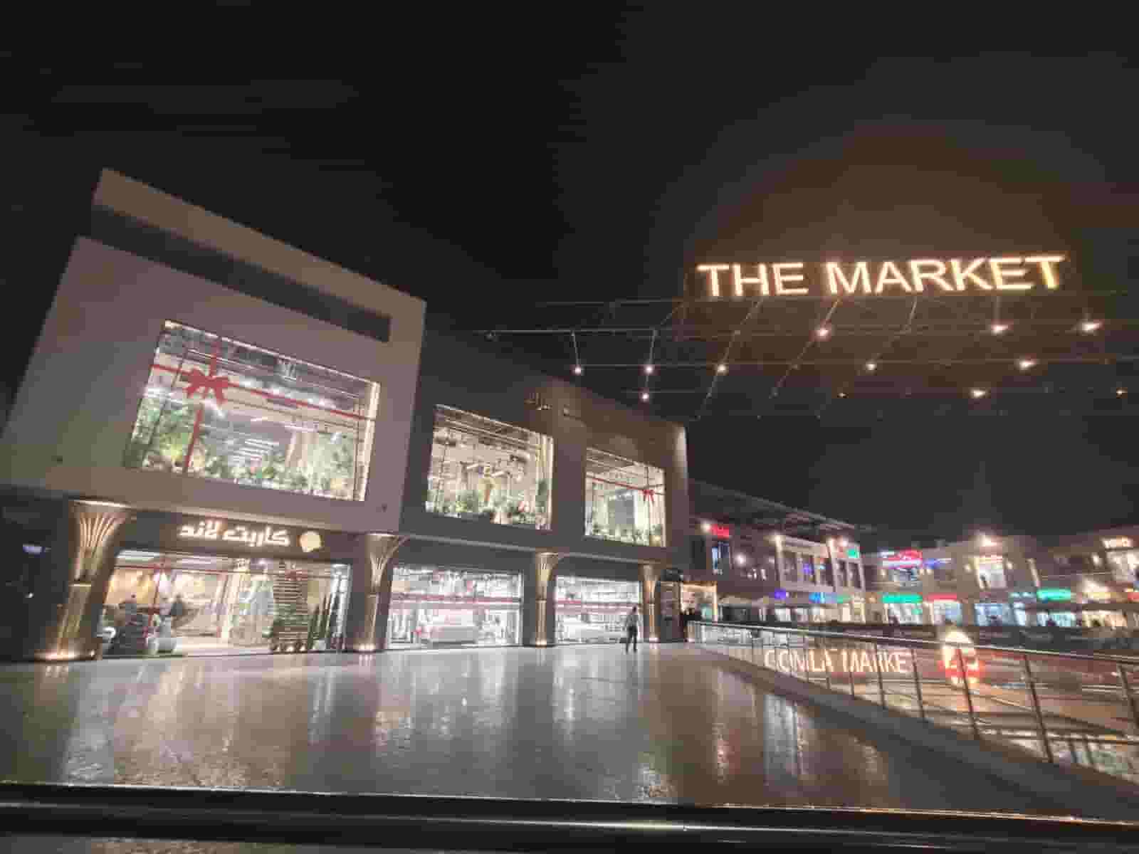 A shop for sale 35 meters in the most powerful shopping malls on the Jamal Abdel Nasser axis