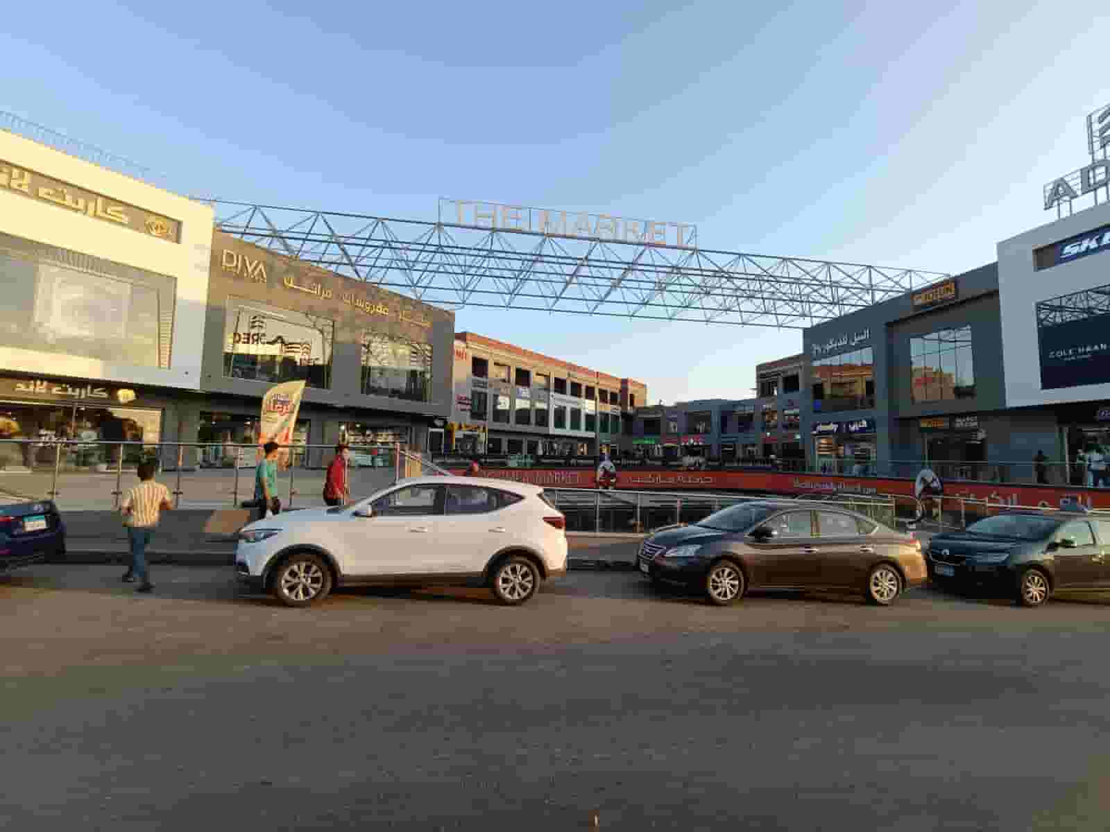 Commercial for rent in the most powerful shopping malls in the heart of New Cairo