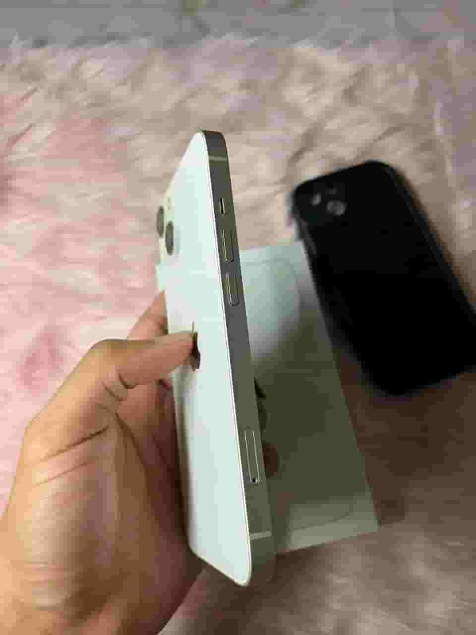 آي فون 13