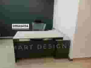 Modern desk with a modern and simple design with a side side/imported Spanish MDF wood available in all shapes and sizes