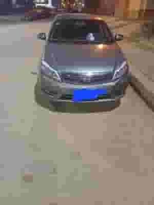 للبيع سيارة byd f3 2025 اتوماتيك