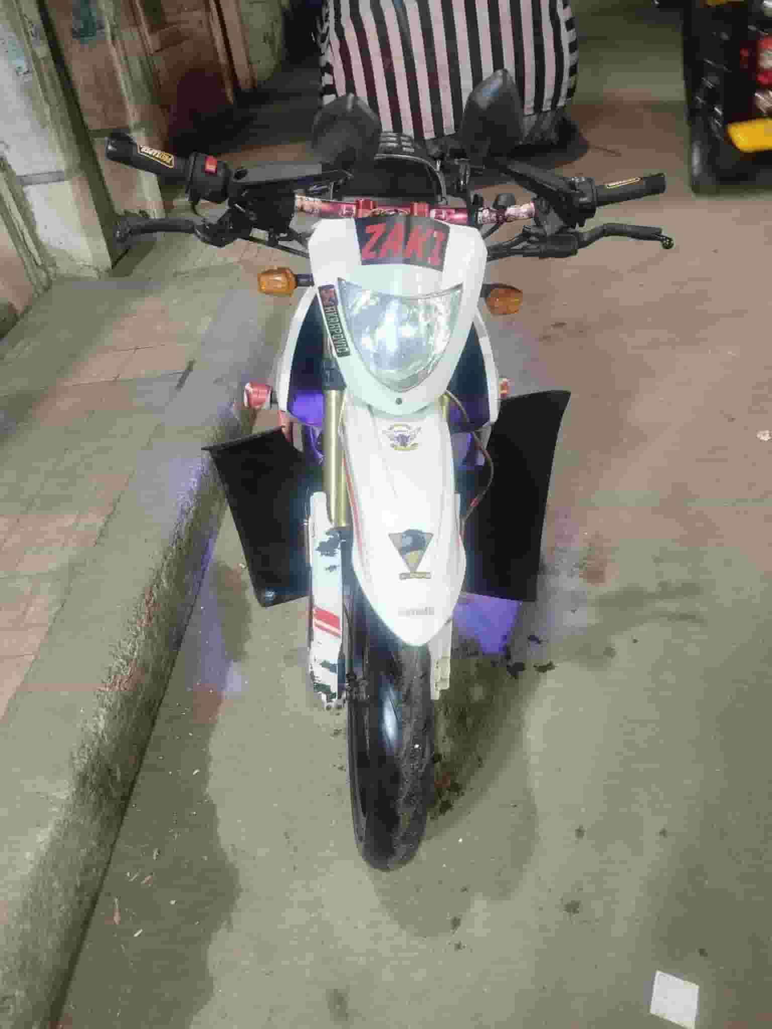 Benelli Vlx/ Benelli Trella excellent condition