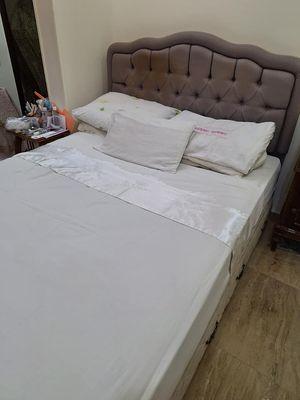 سرير منفرد للبيع بحاله ممتازة جدا  