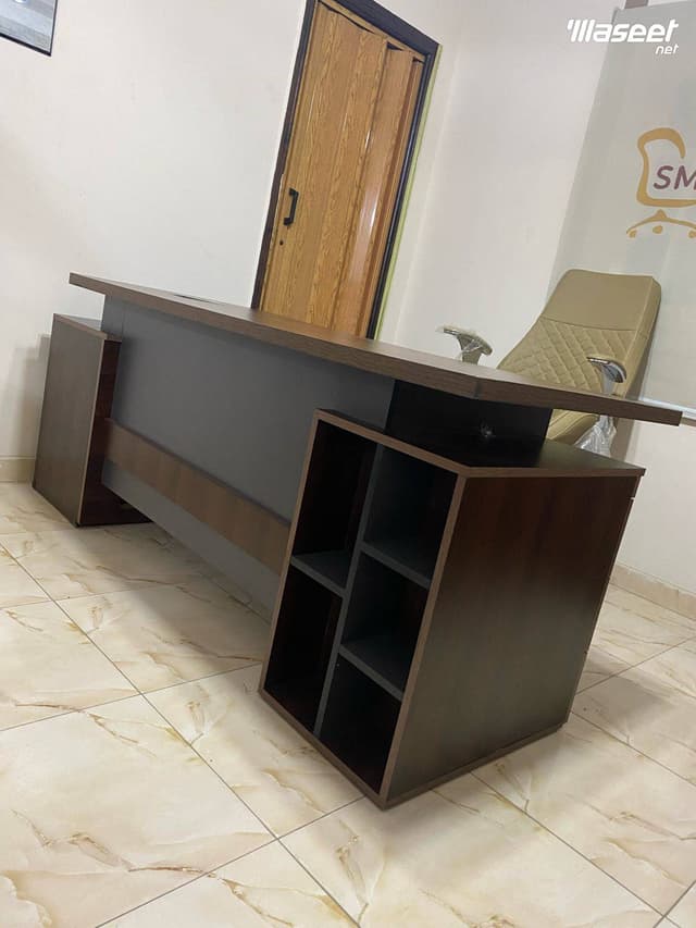 مكتب ادارة مودرن