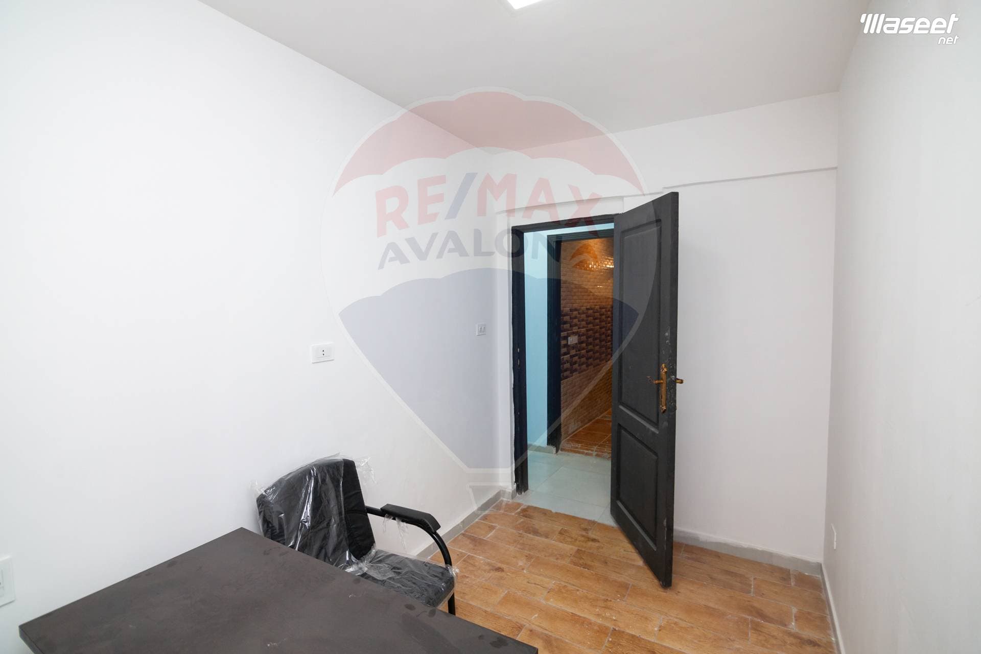 مسطح تجاري للبيع 120 م سيدي بشر 6
