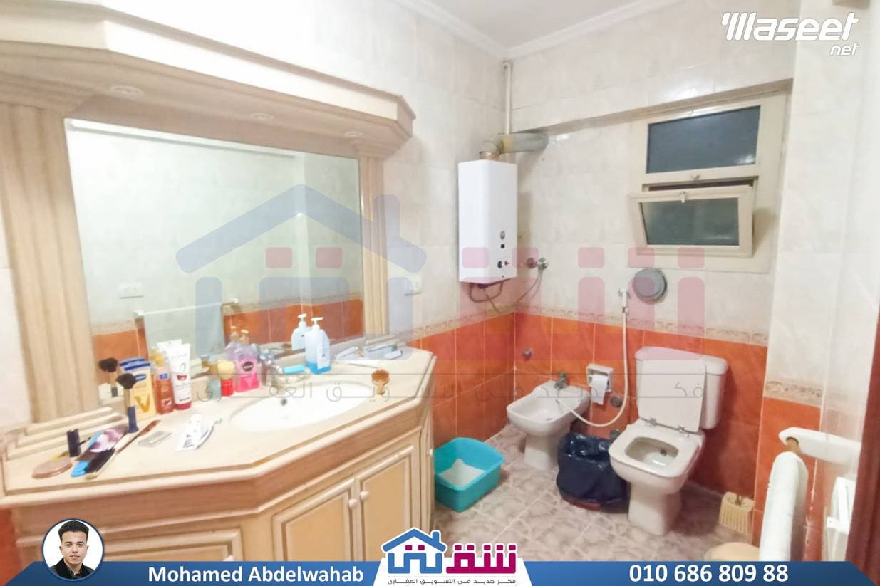 شقة للبيع 275م سموحة 1