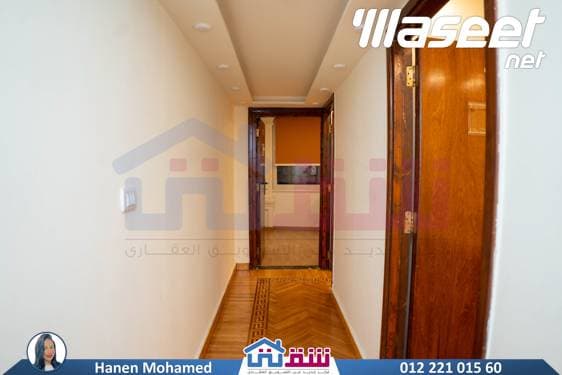 مقر إدارى للبيع او للإيجار 220 سموحة
