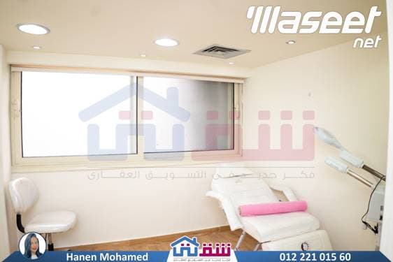 مقر إدارى للبيع او للإيجار 220 سموحة