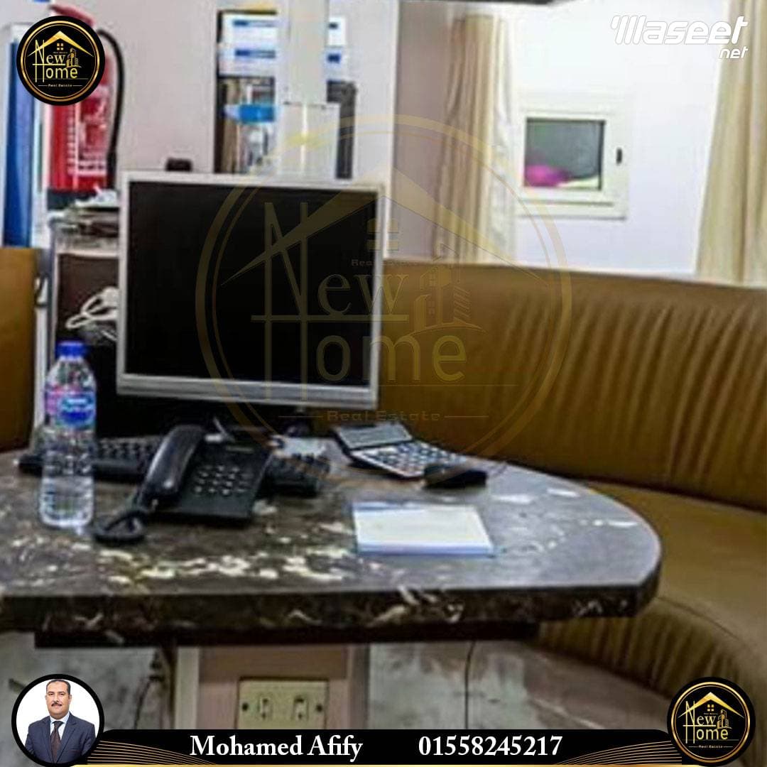 فرصة للاستثمار مركز طبى 520 م الازاريطة على الترام 10