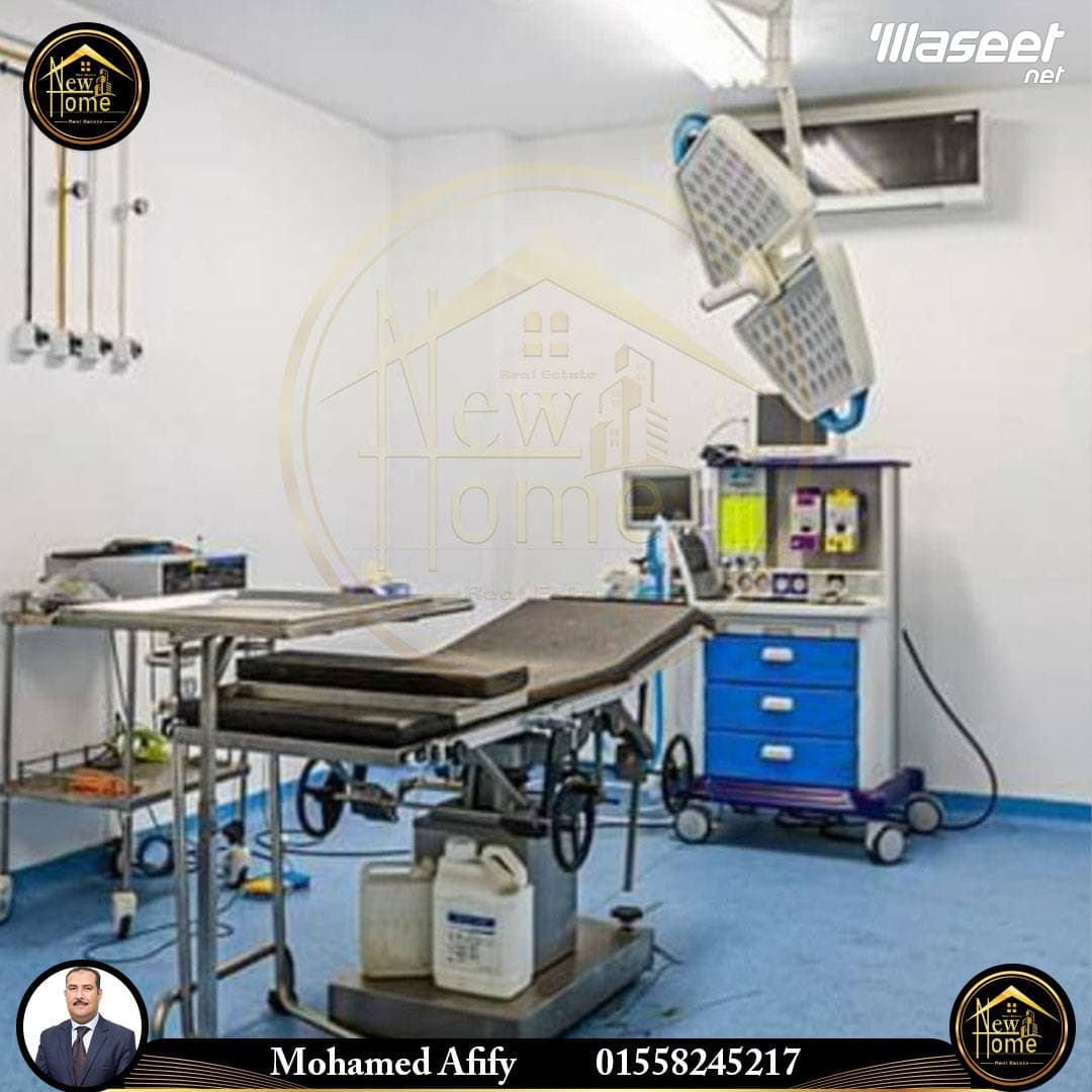 فرصة للاستثمار مركز طبى 520 م الازاريطة على الترام 4