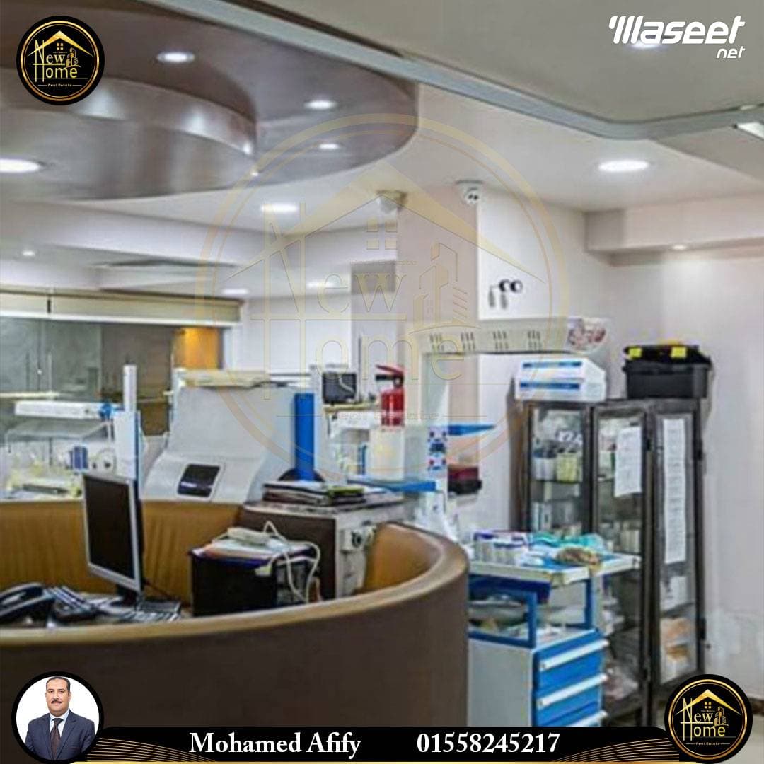 فرصة للاستثمار مركز طبى 520 م الازاريطة على الترام 11