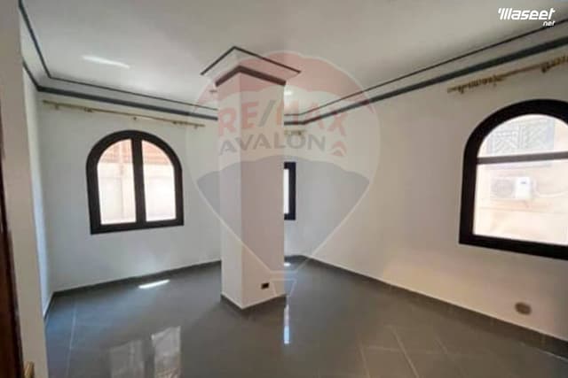 فيلا للبيع 330م مصر الجديدة الشيراتون