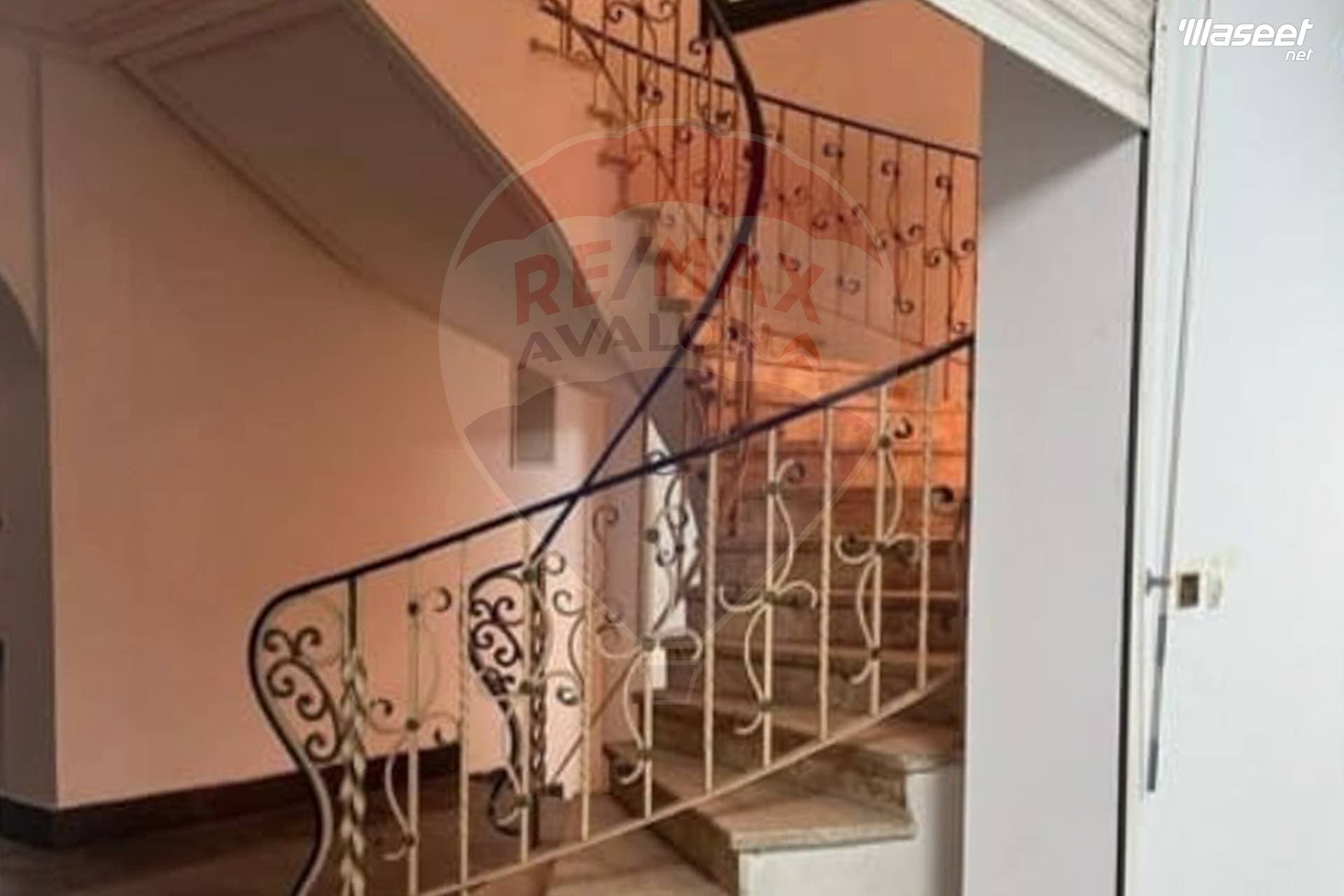 فيلا للبيع 330م مصر الجديدة الشيراتون 6
