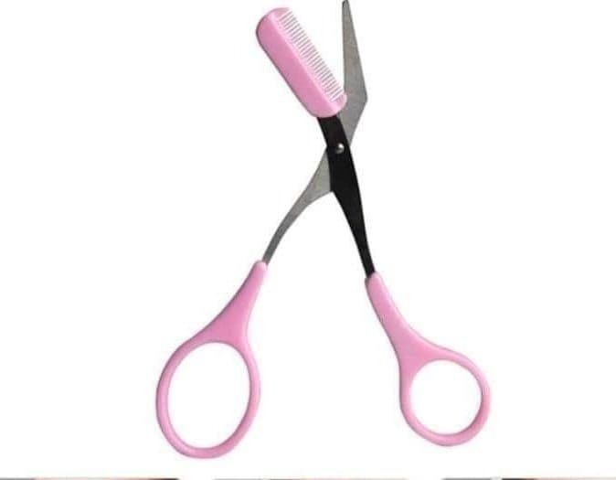 Eyebrow clipper with comb   4