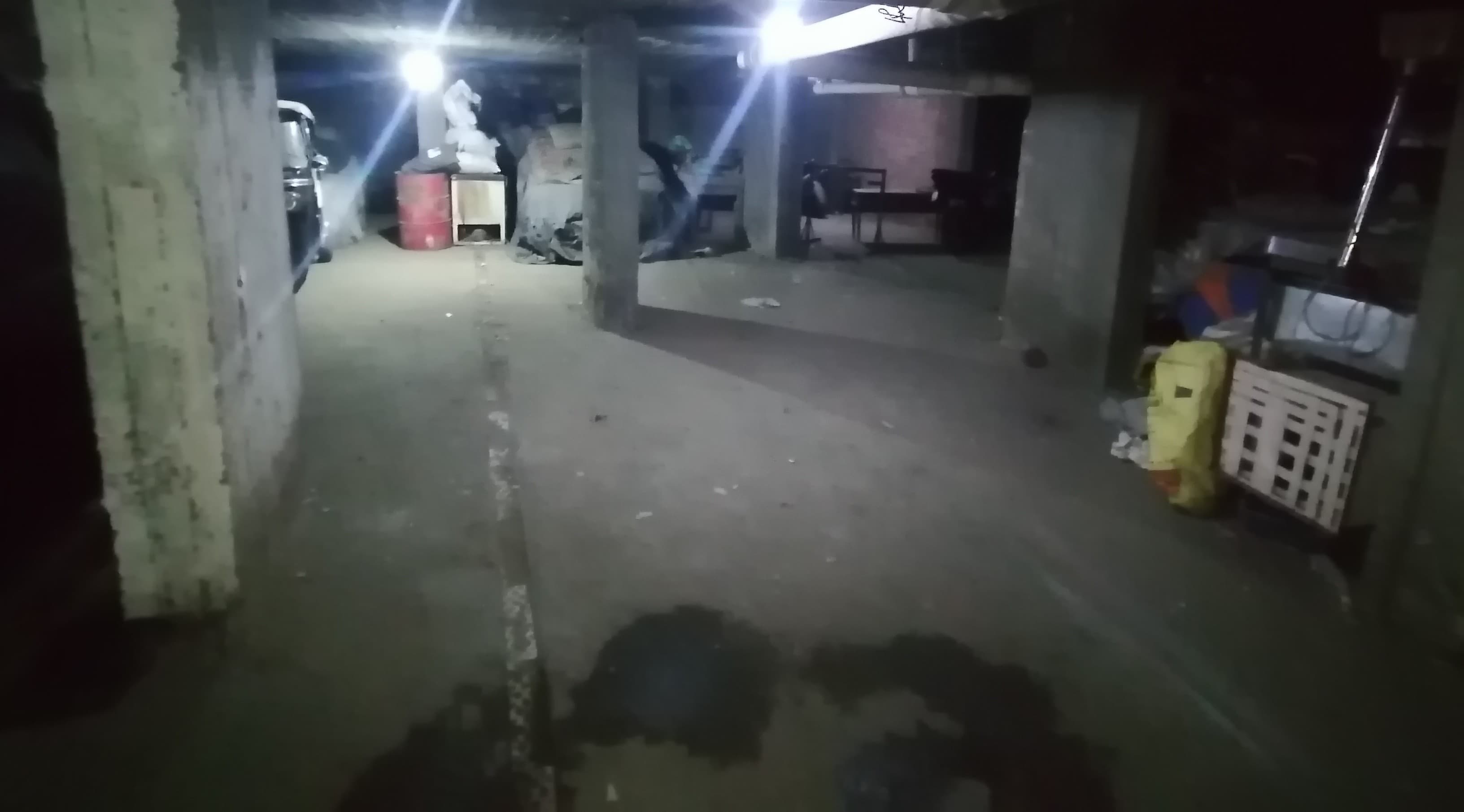 640-meter garage in front of the month of Aqari Al-Zaytoun 0
