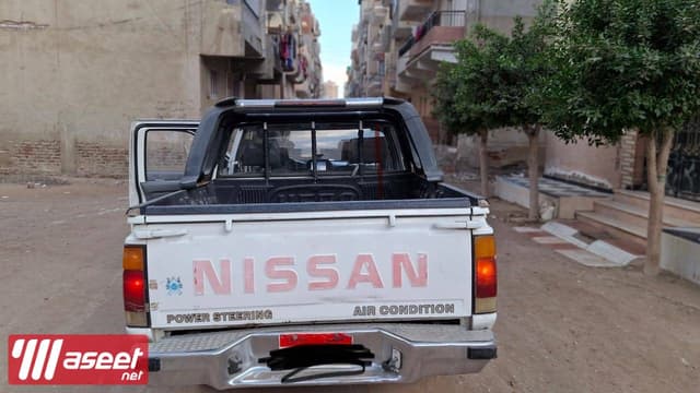 نيسان بيك اب 2016 