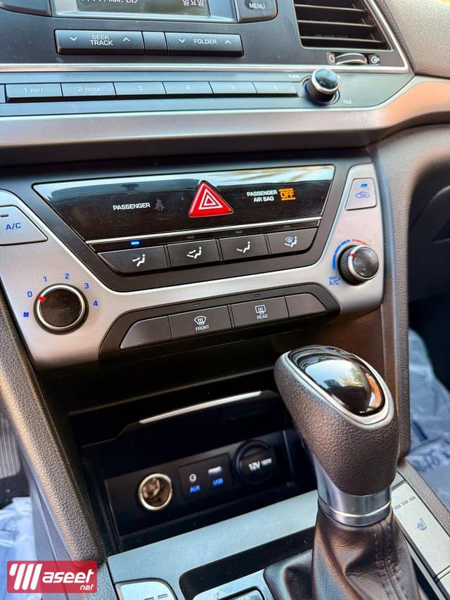HYUNDAI AVANTI 2018