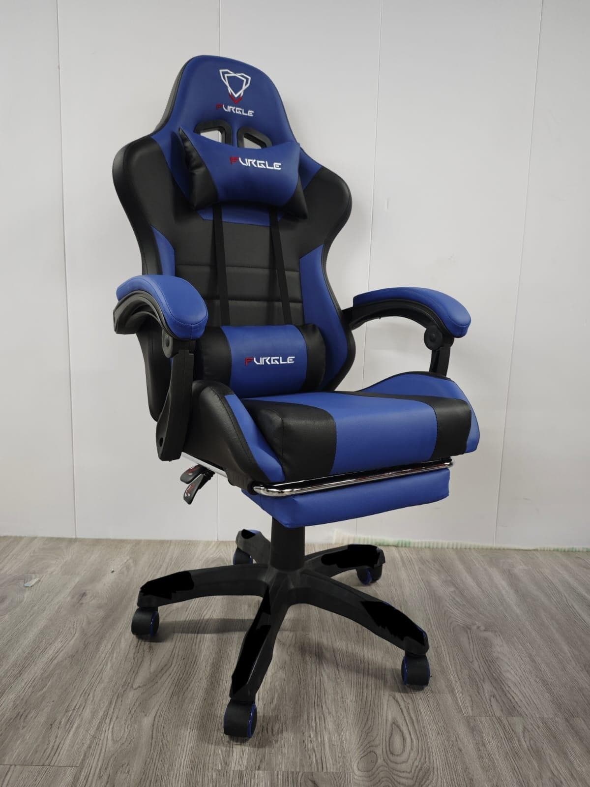 A fully imported gaming chair  0