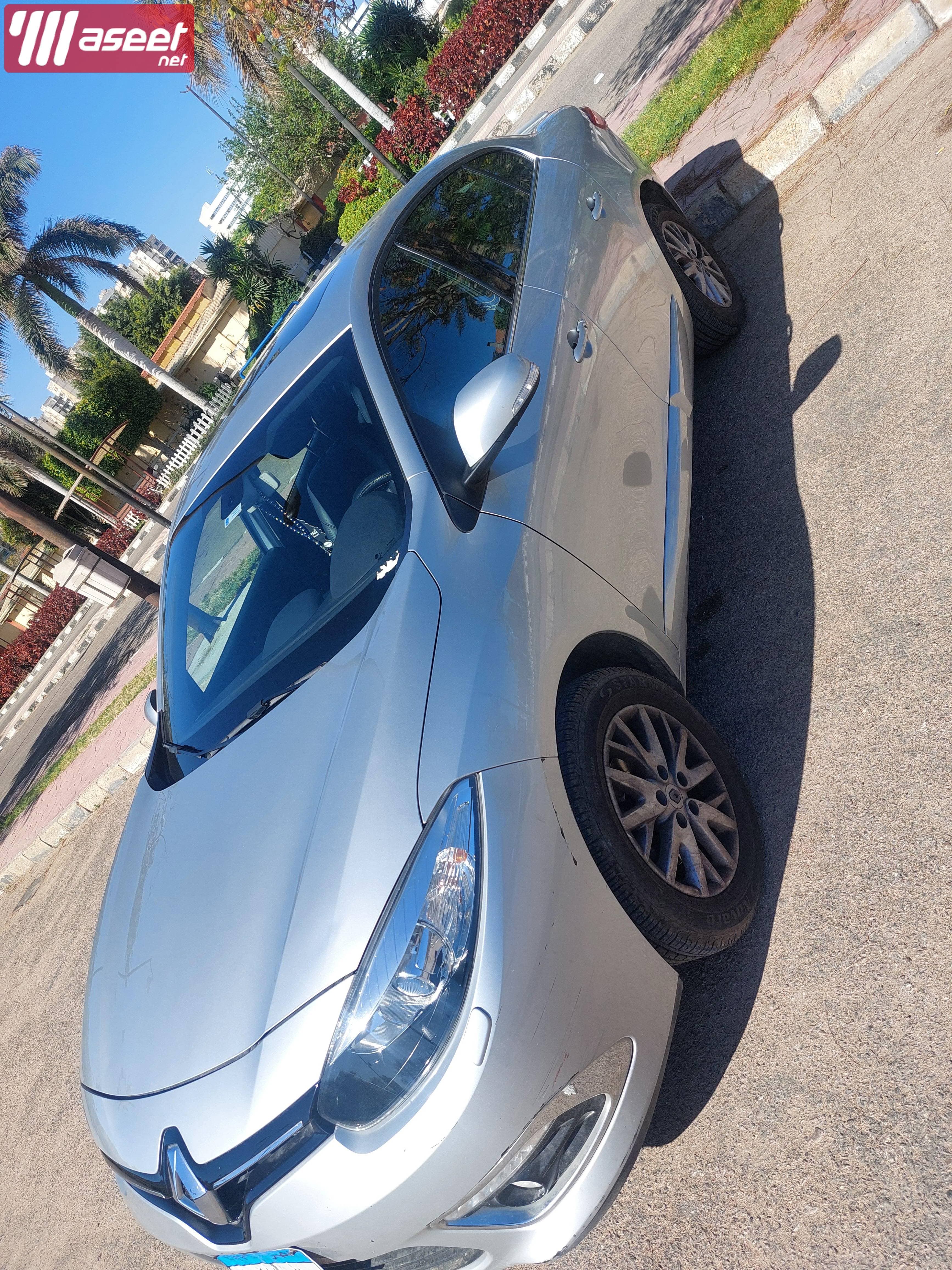 Renault Fluence 2016 1