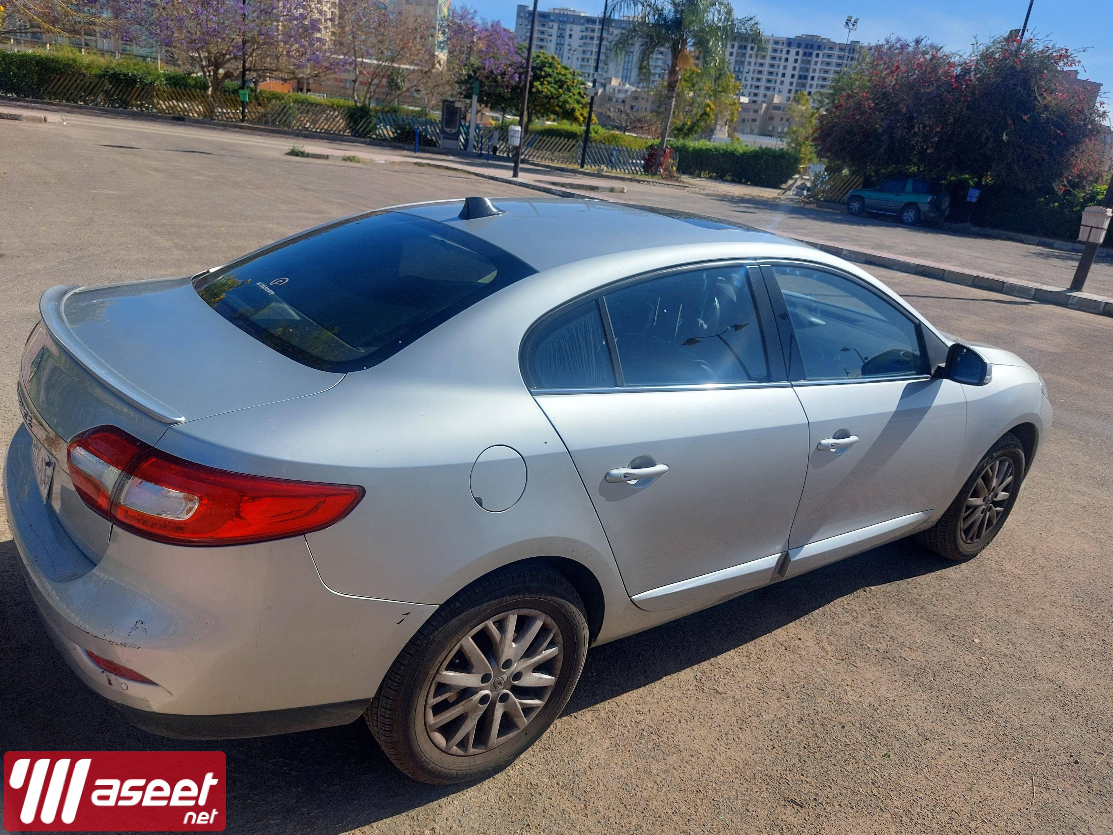 Renault Fluence 2016 4