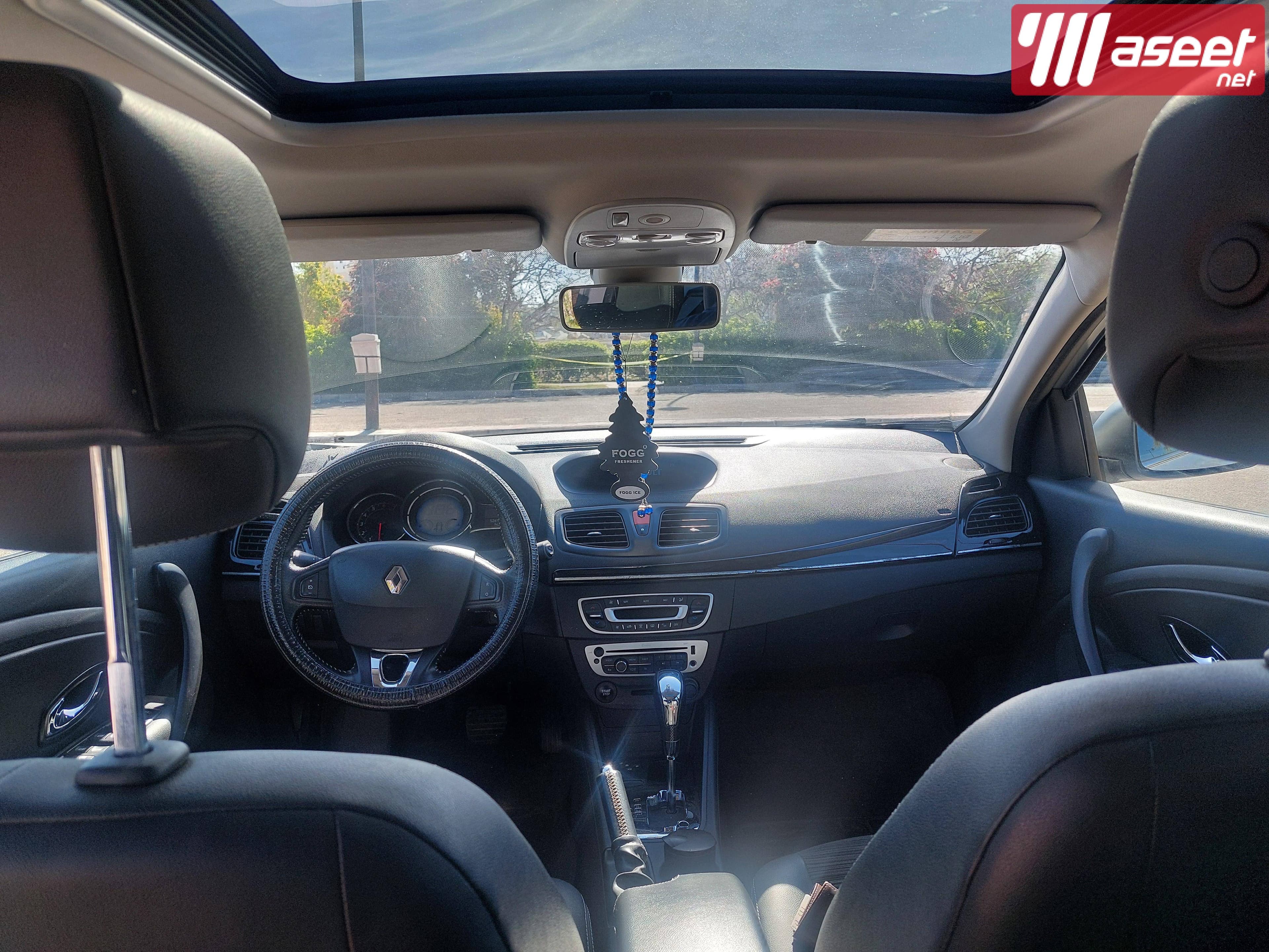 Renault Fluence 2016 10