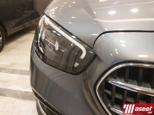 مرسيدس E200 كلاسيك 2022