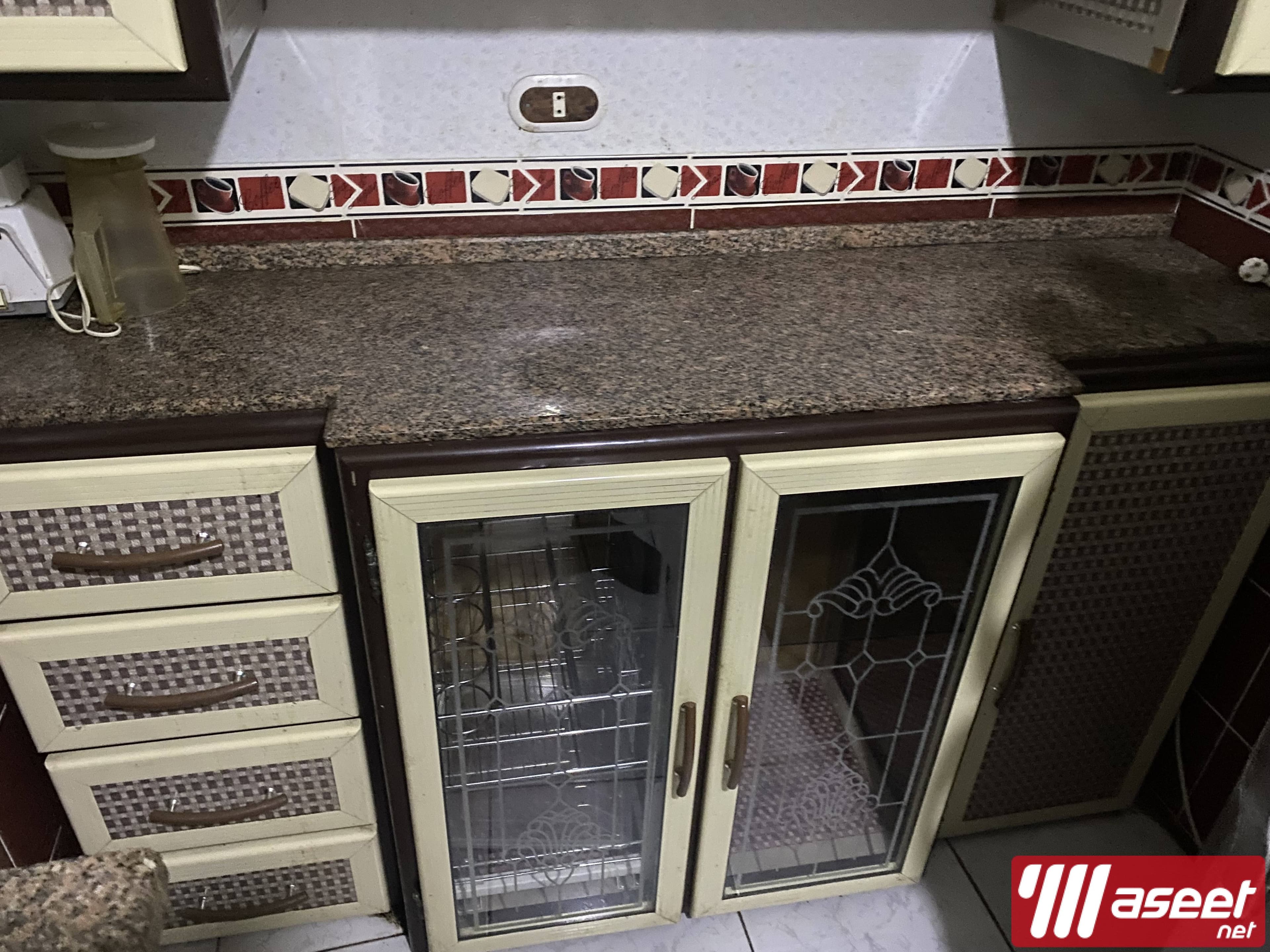 Kitchen for sale with marble and sink in excellent condition 1