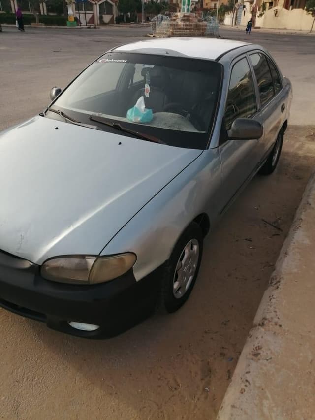Hyundai Accent 2001