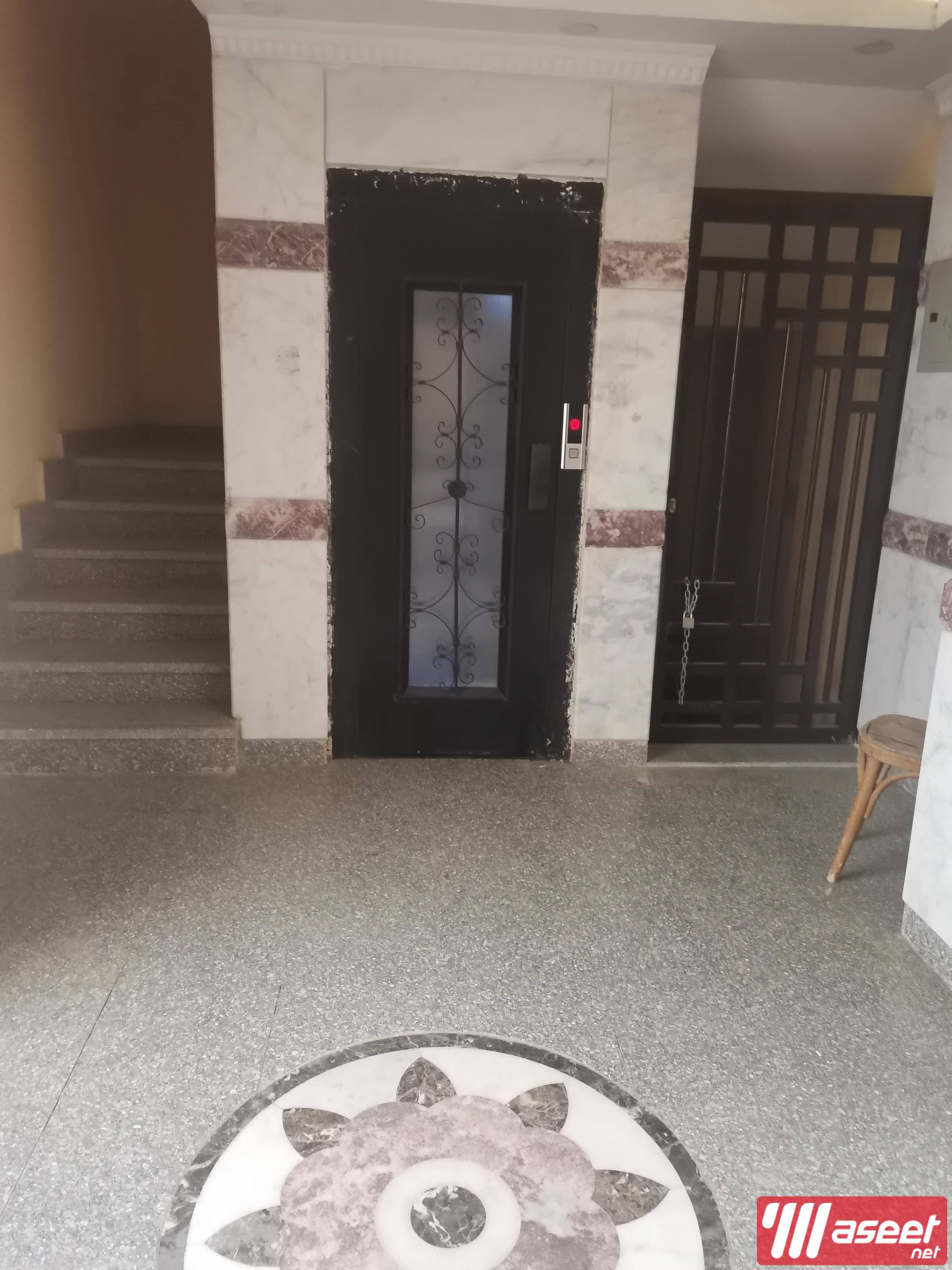 Building for sale in Paradise City 3